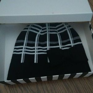 Kate Spade black and white knit hat.